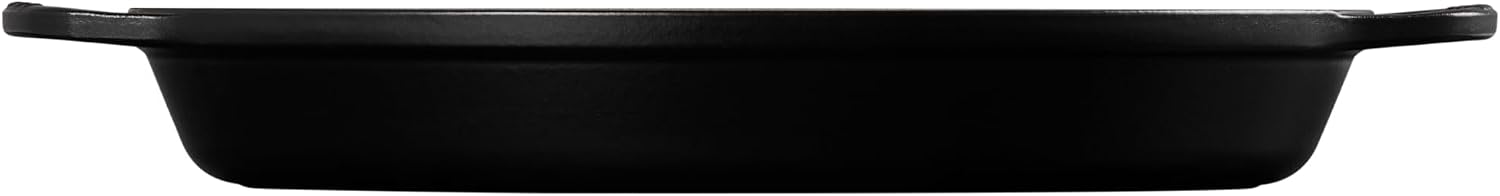 Le Creuset Enameled Cast Iron Signature Oval Baker, 3qt. Licorice