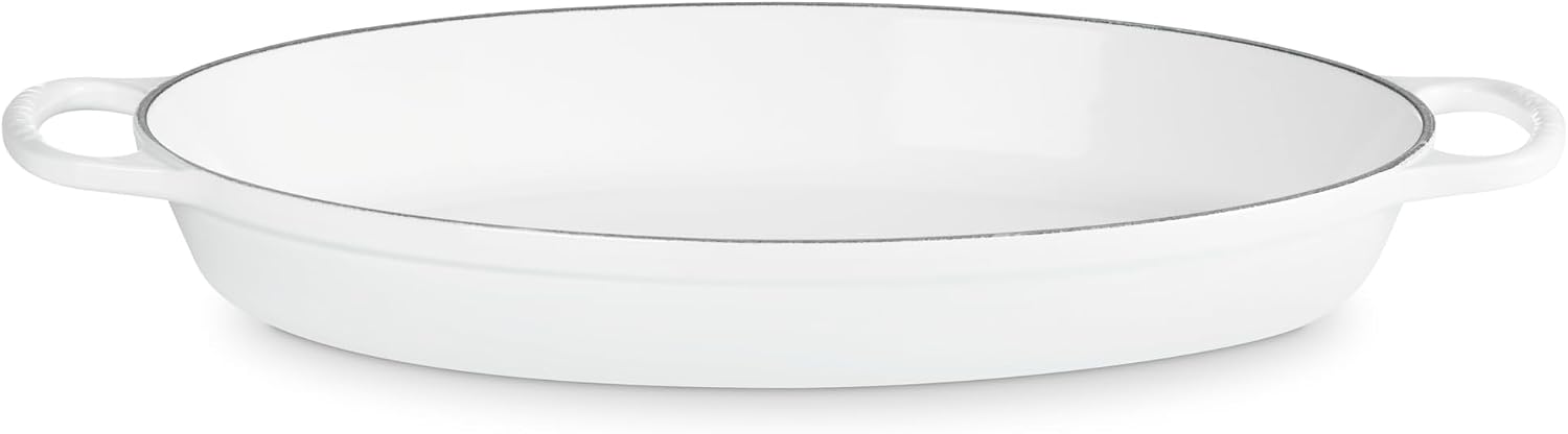 Le Creuset Enameled Cast Iron Signature Oval Baker, 3 qt., White