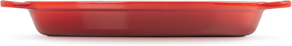 Le Creuset Enameled Cast Iron Signature Oval Baker, 3 qt., Cerise