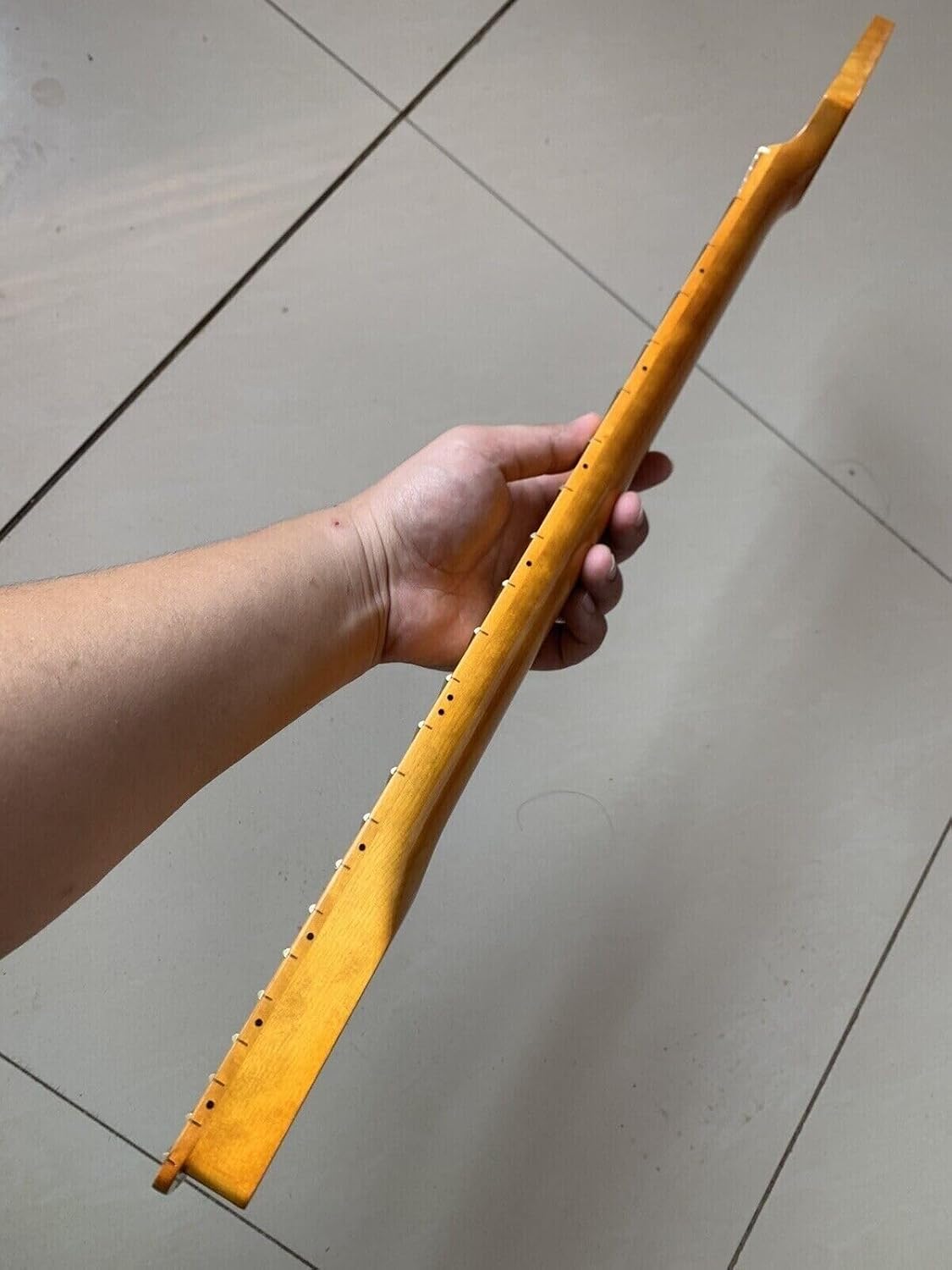 Left - handed yellow guitar neck 22 fret 25.5 'maple fingerboard gloss