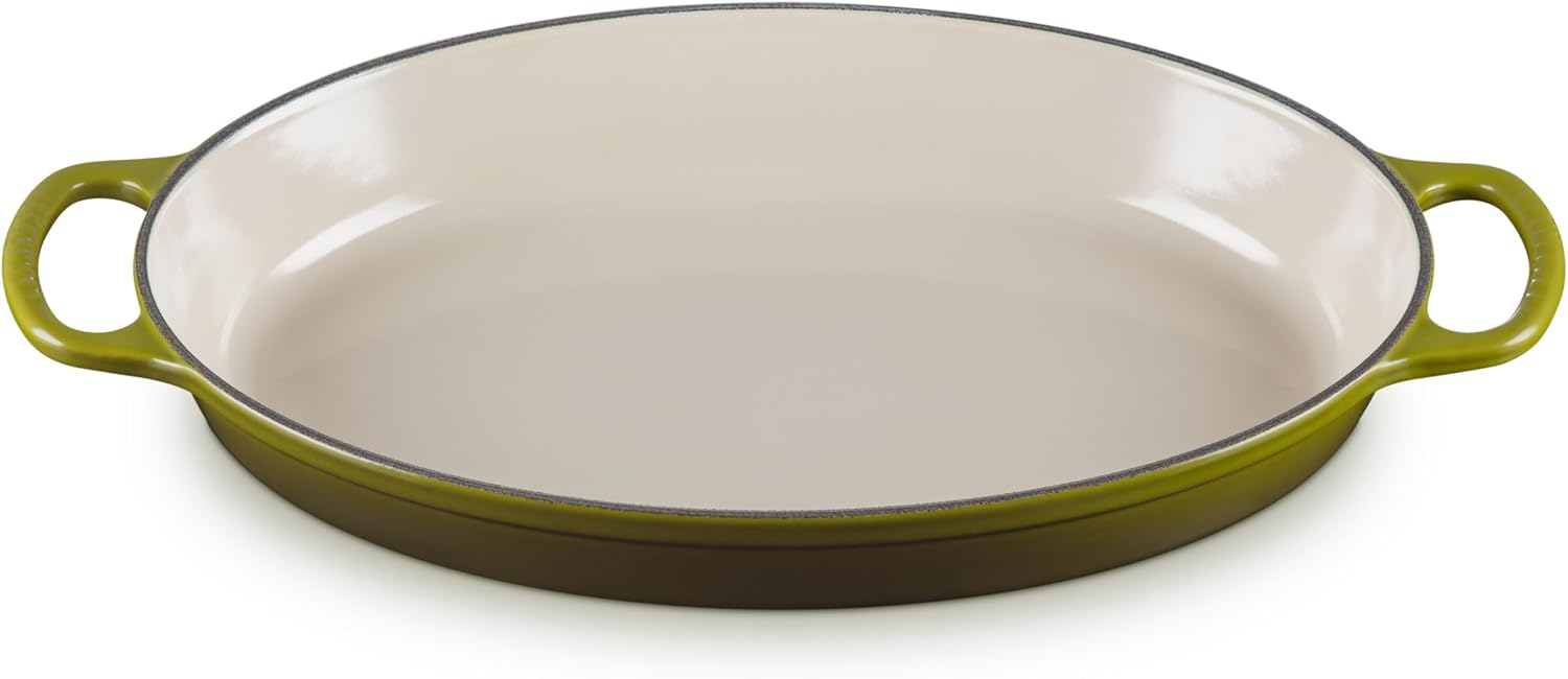 Le Creuset Enameled Cast Iron Signature Oval Baker, 3 qt., Olive