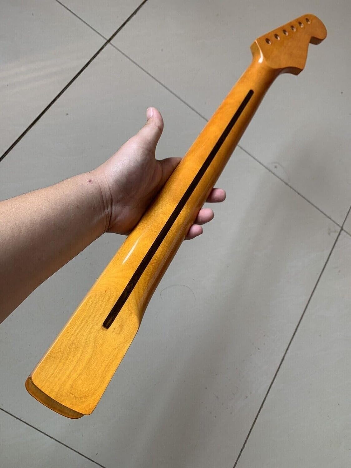 Left - handed yellow guitar neck 22 fret 25.5 'maple fingerboard gloss