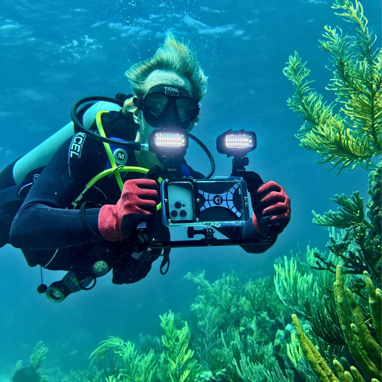 ProShot Dive 2.0 - Underwater housing for iPhone Rated to 130 feet. Underwater Camera housing Compatible with All iPhones Except 17 Pro Max. Waterproof case for Diving and Snorkeling. (Black/Blue)