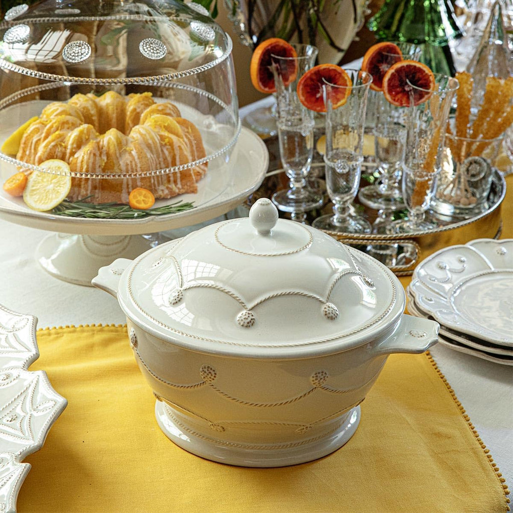 Juliska Berry & Thread Casserole with Lid - Whitewash