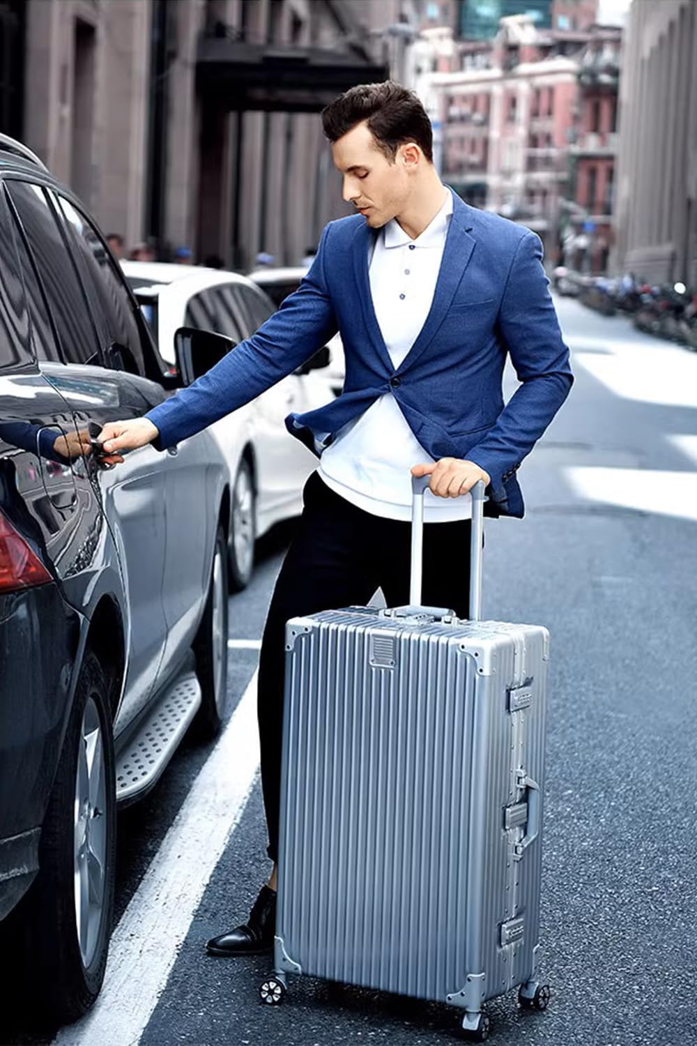 HotWay Carry On Luggage with Spinner Wheels, Aluminum Hard Shell Zipperless Suitcase with TSA Lock, 22x14x9 Airline Approved Luggage for Business Travel (Aluminum Silver, 20 Inch)