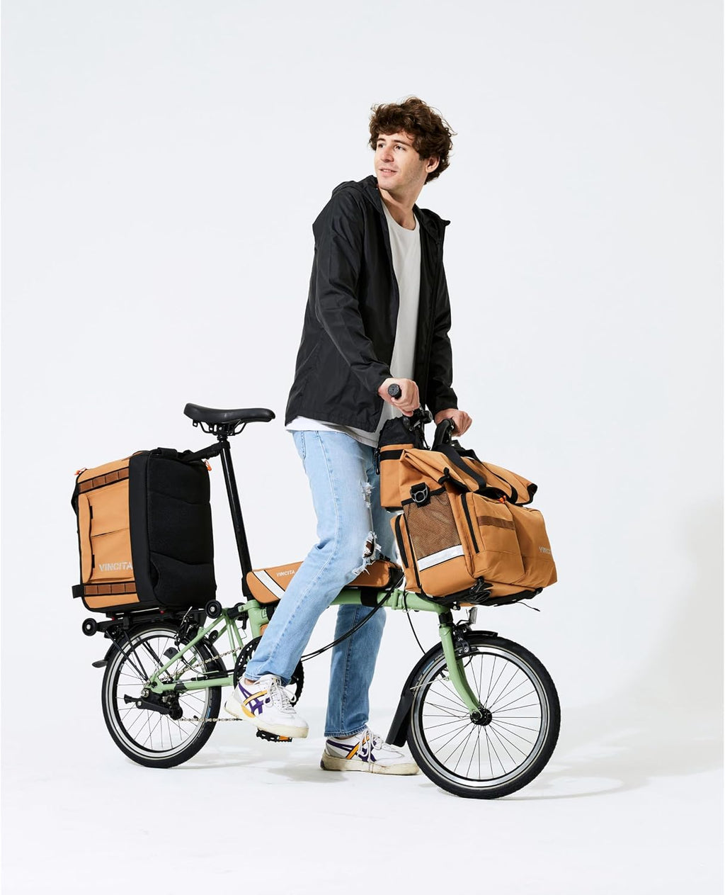 Vincita Voyage B.D.R. 3-in-1 Rear Rack Bag – 37L Backpack, Duffle & Pannier Combo – KLICKfix UniKlip 2.0 Quick Release – Water-Resistant Touring Gear for Folding Bikes. (Grey)