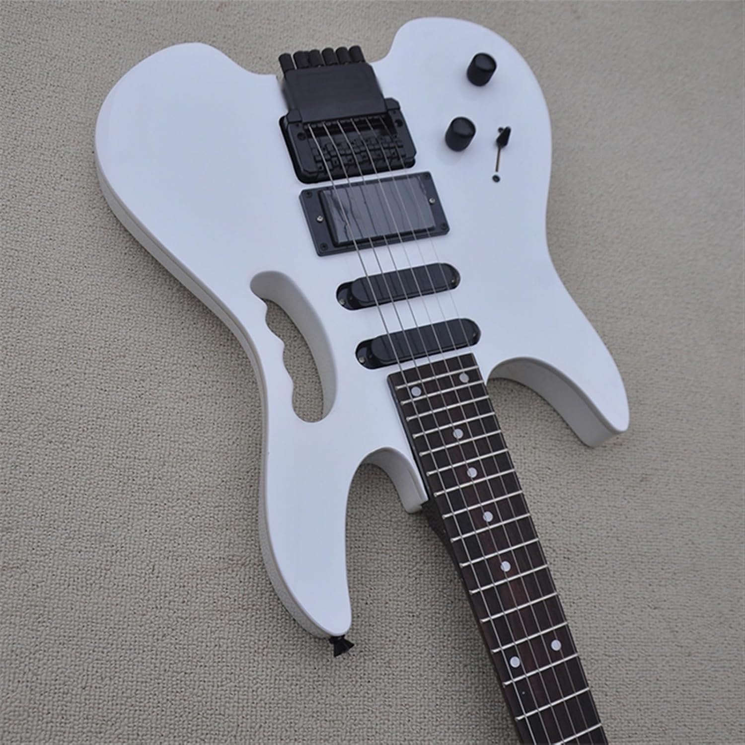Left Handed 39 Inches Headless Electric Guitar with SSH Pickup Rosewood Fretboard 24 Frets Professional Headless Guitar (Color : 02)