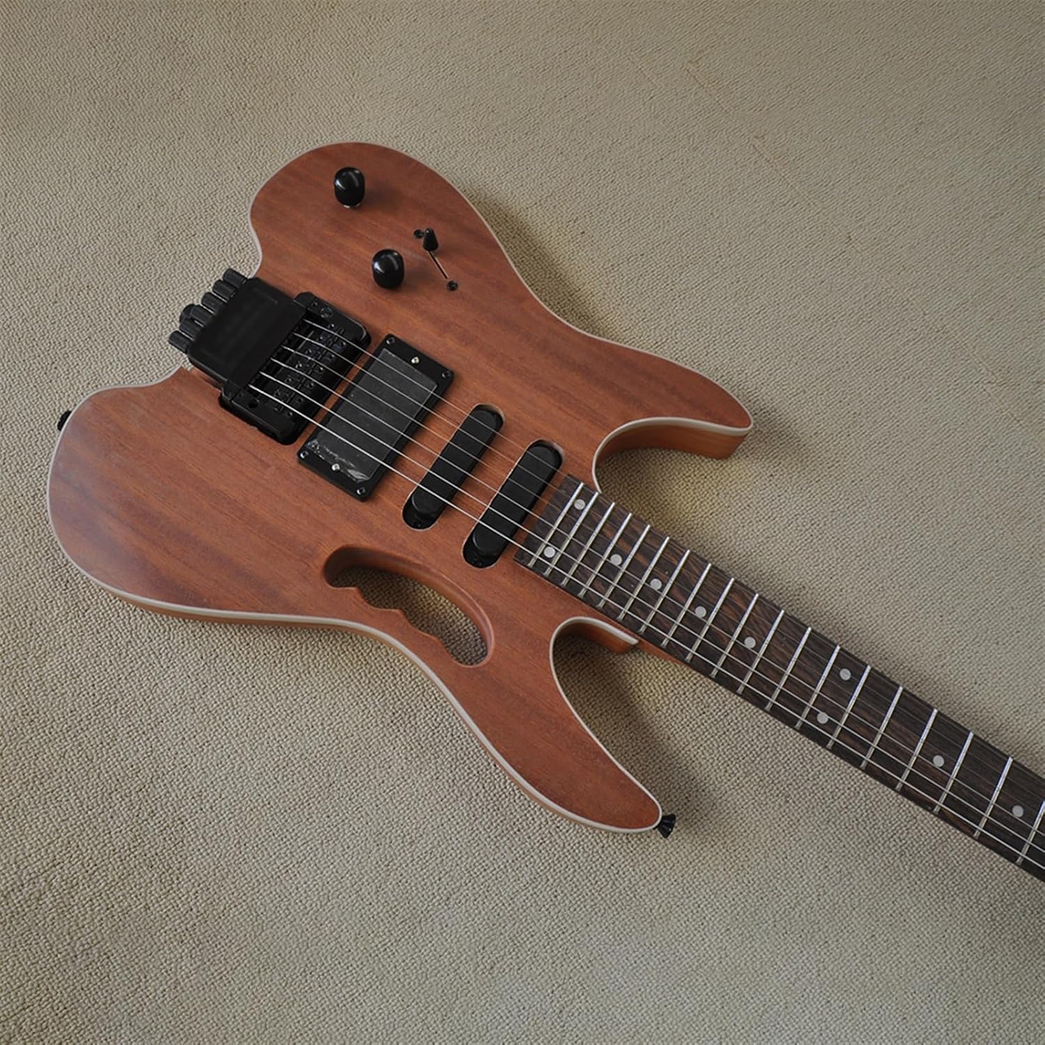 Left Handed 39 Inches Headless Electric Guitar with SSH Pickup Rosewood Fretboard 24 Frets Professional Headless Guitar (Color : 01)