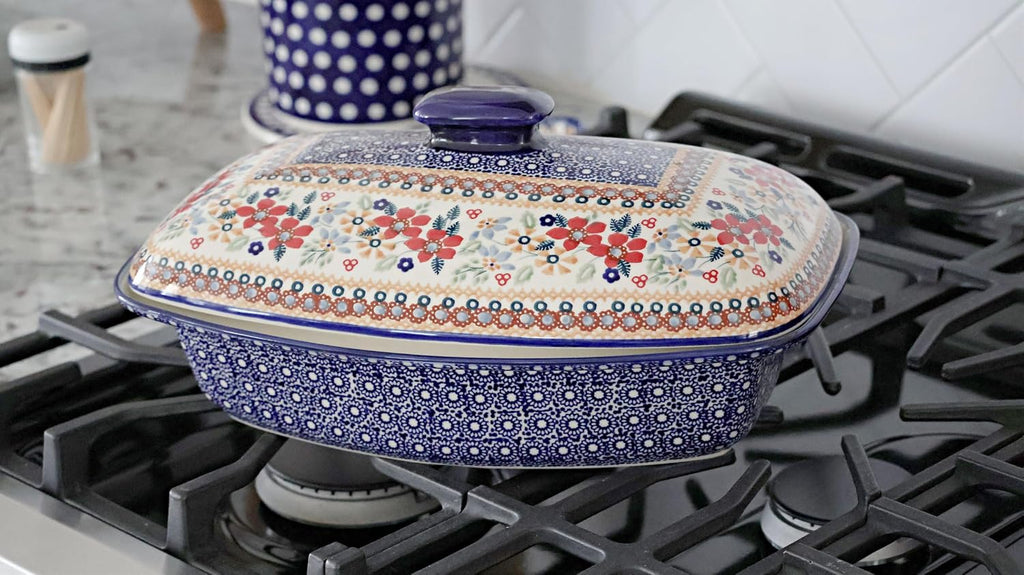 Blue Rose Polish Pottery - Red Daisy Covered Baker - 2 QT Capacity - Unique, Dishwasher Safe, & Durable Bakeware