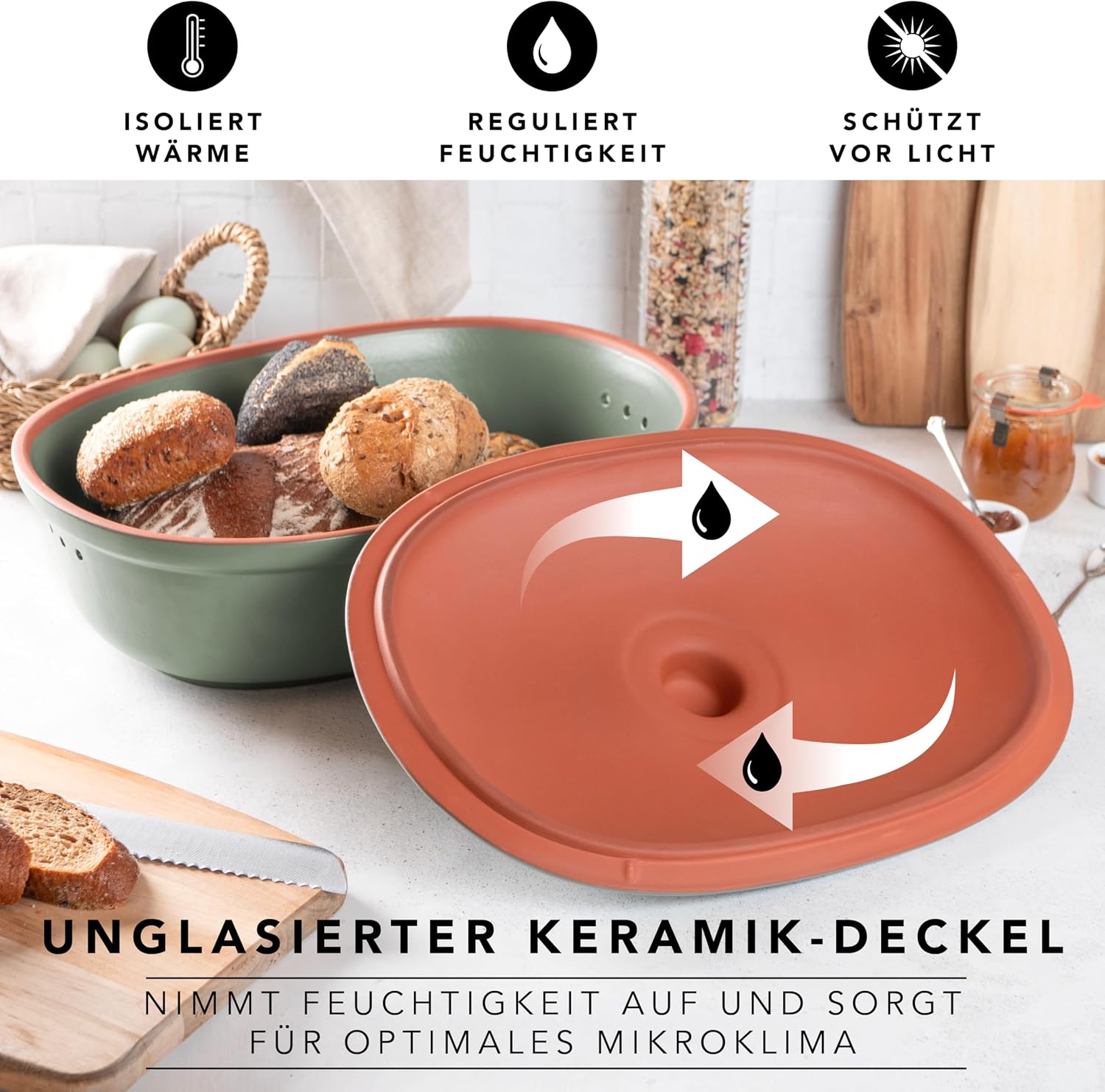 Romertopf Maxi Oval Bread Pot 6.5 Litres – Green Ceramic Bread Bin – Breathable Clay Pot for Long-Lasting Freshness of Bread and Rolls