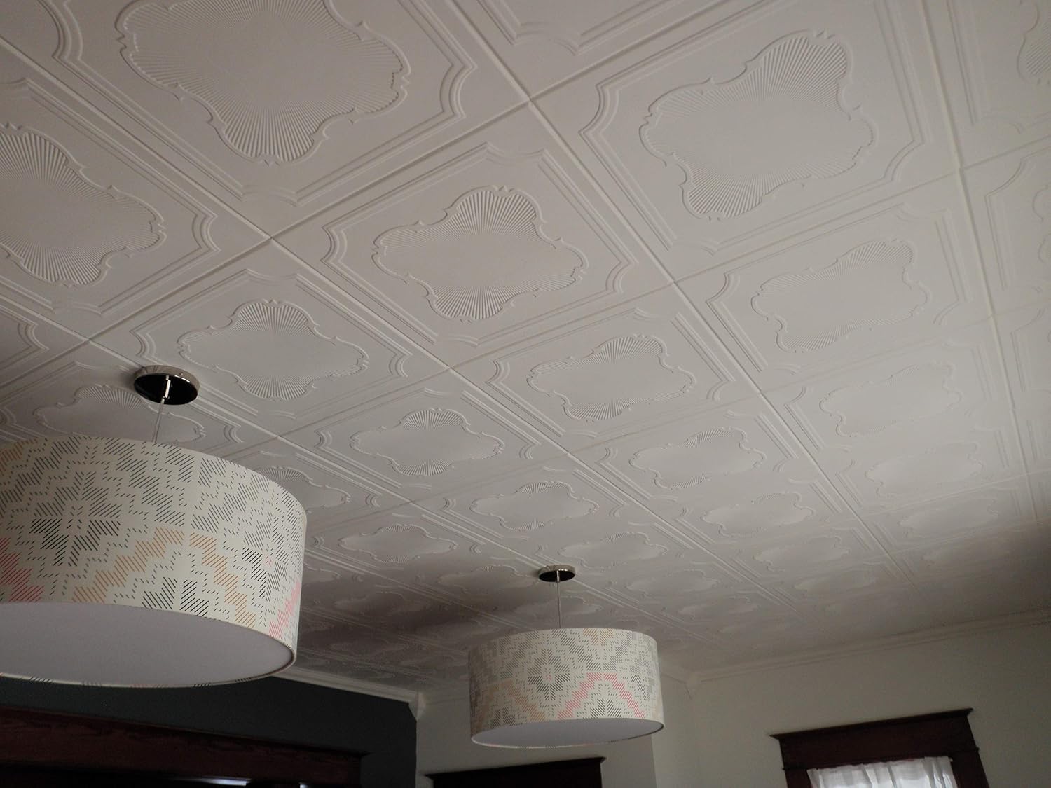 À LA MAISON CEILINGS R74 Coronado Foam Glue-Up Ceiling Tile (384 Sq. Ft./Case) Pack of 144 Plain White