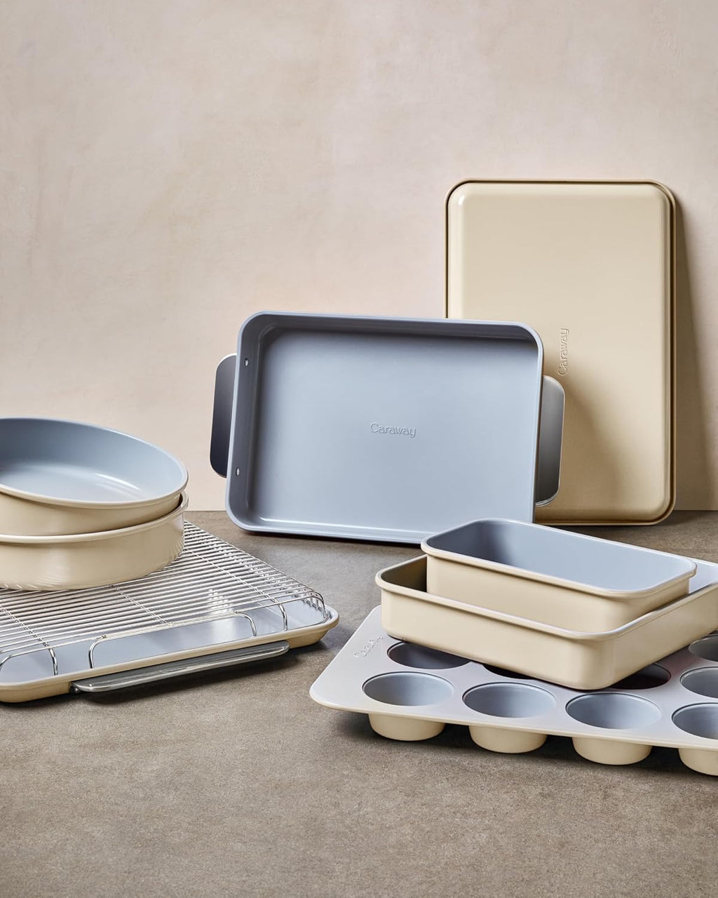 Caraway Non-Stick Ceramic 9'x13' Rectangle Pan Duo - Naturally Slick Ceramic Coating - Non-Toxic, PTFE & PFOA Free - Perfect for Brownies, Lasagnas, and More - Sage