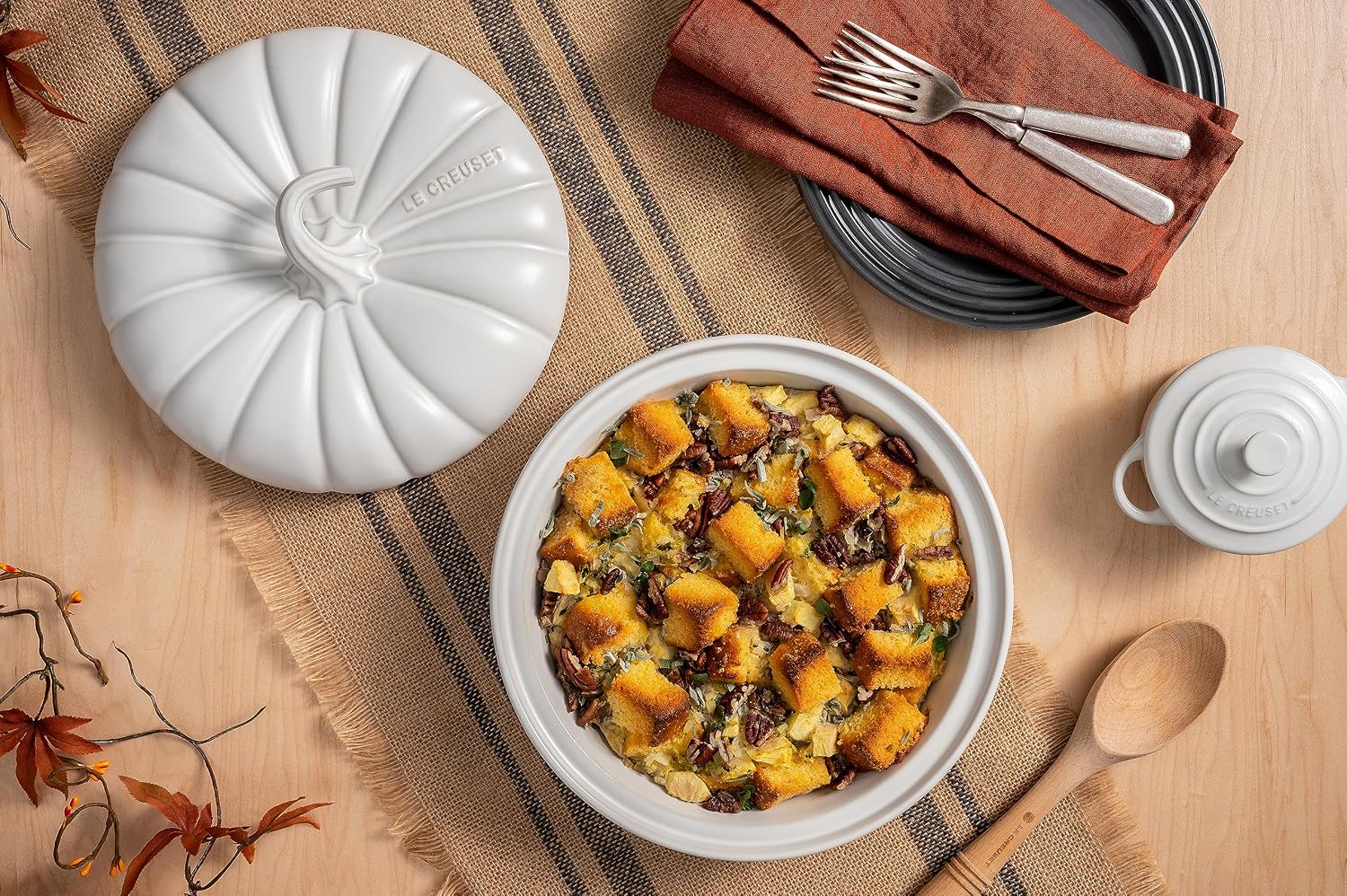 Le Creuset Stoneware Figural Pumpkin Baker with Lid, 9', White